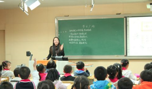 語(yǔ)言表達(dá)能力在數(shù)學(xué)課的重要性